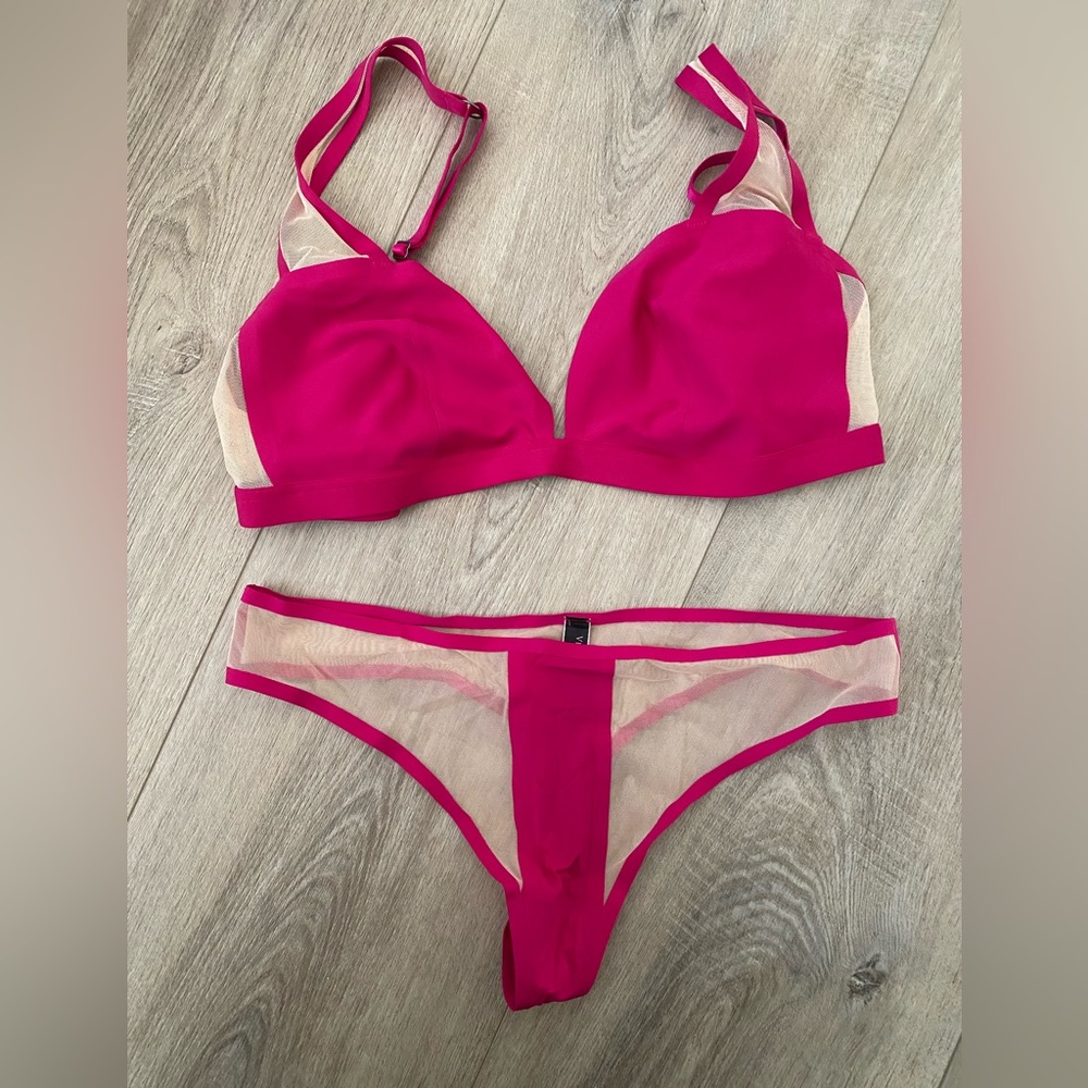 Victoria's Secret very sexy lingerie set